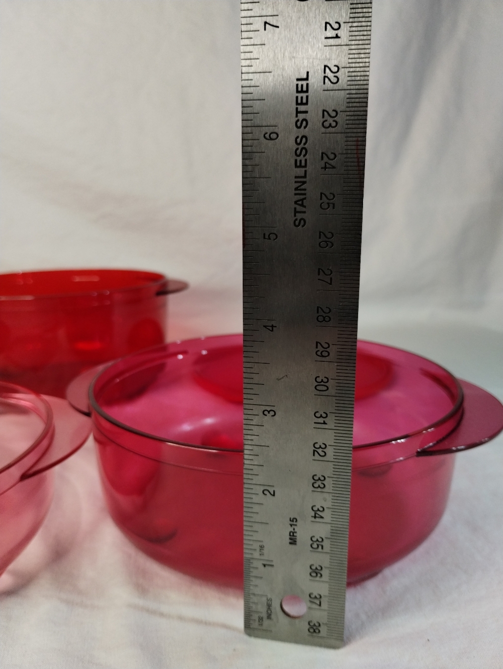 Tupperware Rock 'N Serve Containes - Set Of 3 NEW RETIRED STOCK - Picture 8 of 16